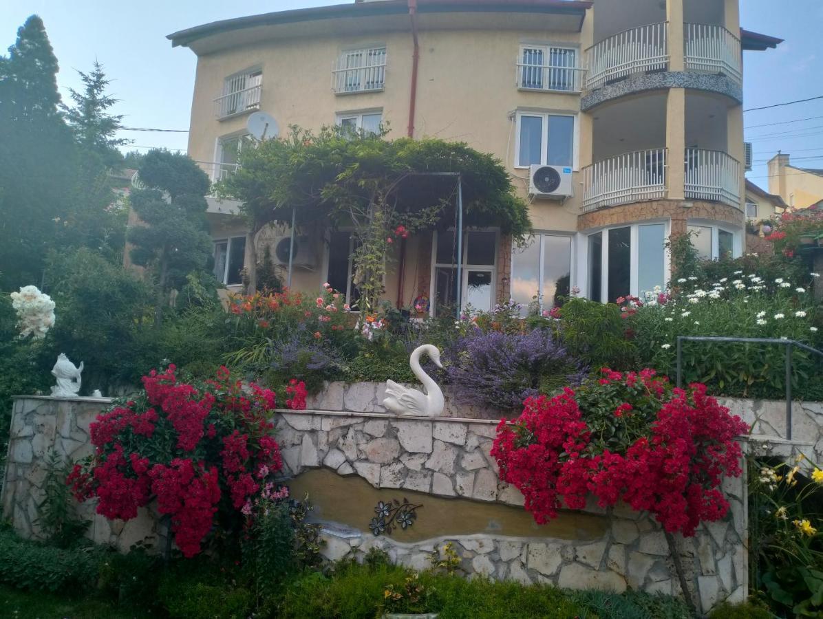 Guest House Bankja Exterior foto